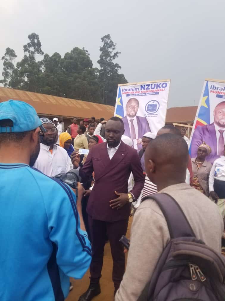 Enrôlement des électeurs au Nord-Kivu : un jeune leaders de Butembo Ibrahim NZUKO MUNGELWE KASUMBAKALI obtient sa carte