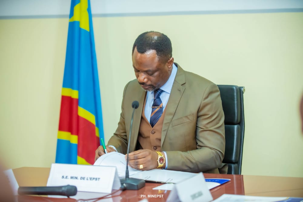 Education: Un ultimatum de 5 Jours  accordé au gouvernement congolais pour honorer ses engagements de Mbwela(Intersyndicale)