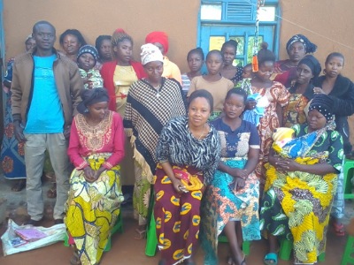 Butembo : les femmes de la commune VULAMBA au quartier Malende affirment leur soutien à KIZA OMER et adhérent à l’idéologie patriotique